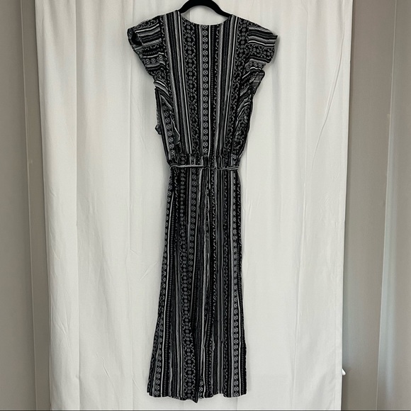 Patterned Jumpsuit - Picture 4 of 6